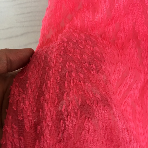 Electric Coral Forever 21 Chevron Tank Top - Picture 3 of 4